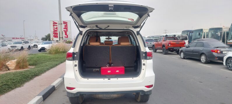 TOYOTA FORTUNER 2019