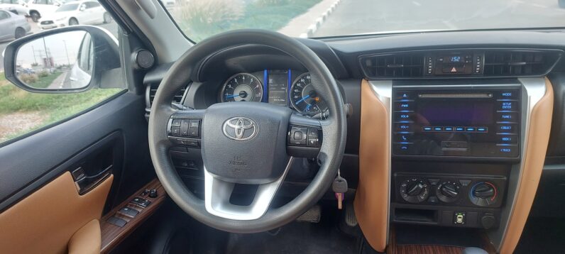 TOYOTA FORTUNER 2019