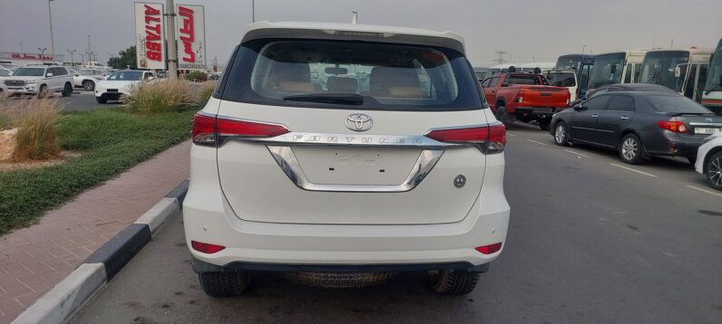 TOYOTA FORTUNER 2019