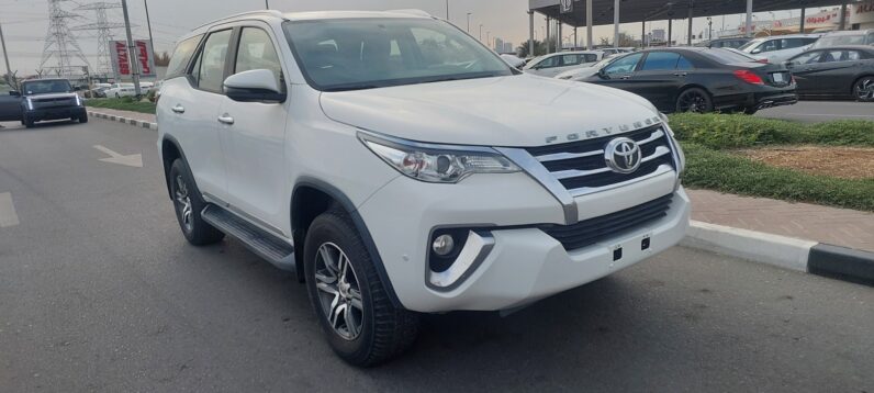 TOYOTA FORTUNER 2019