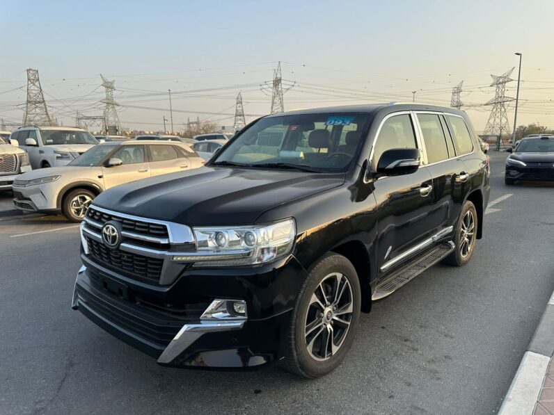 TOYOTA LANDCRUISER 2010 FACELIFT 2021