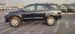 TOYOTA FORTUNER 2011