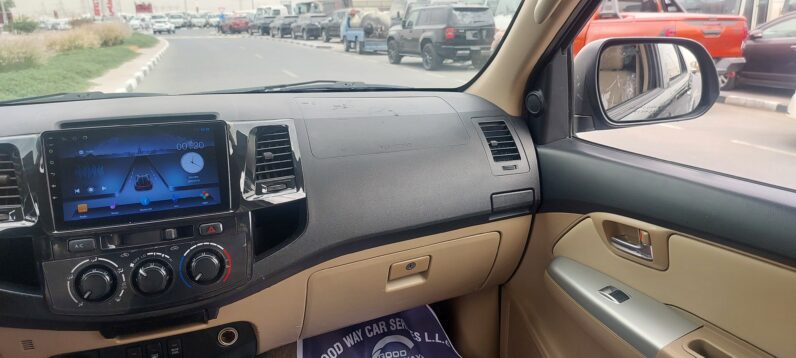 TOYOTA FORTUNER 2014