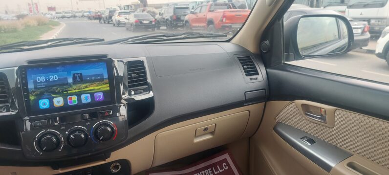 TOYOTA FORTUNER 2014