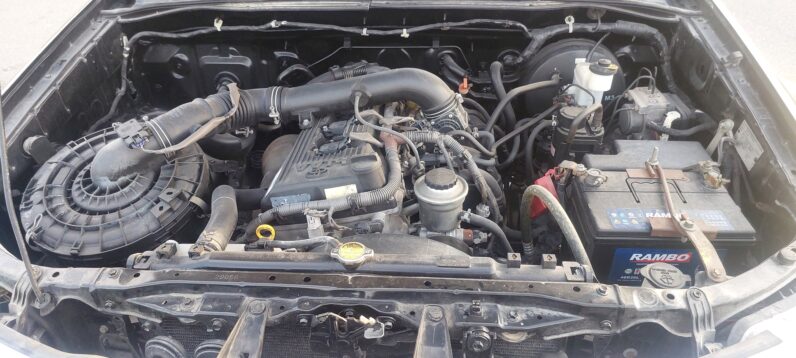 TOYOTA FORTUNER 2011