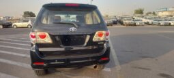 TOYOTA FORTUNER 2011