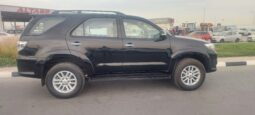 TOYOTA FORTUNER 2014