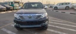 TOYOTA FORTUNER 2011